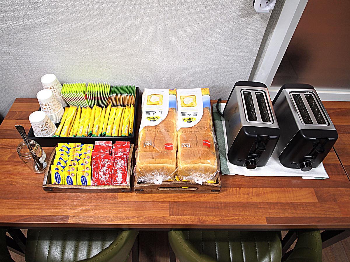 Hostel J Stay Seoul Eksteriør bilde